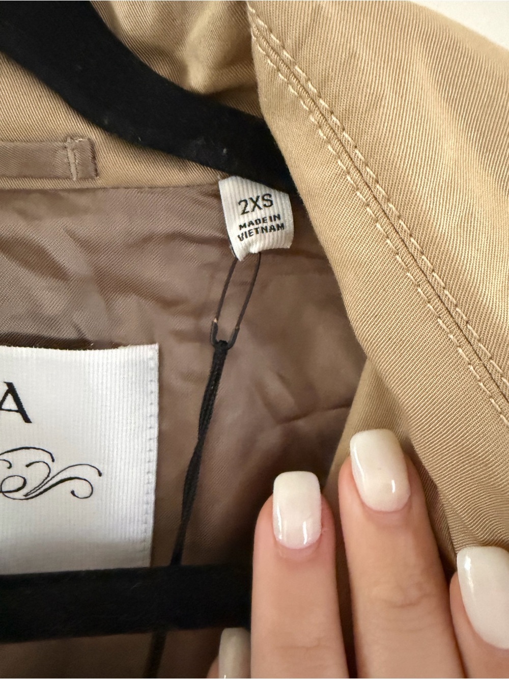 Aritzia the finch Trench Coat size XXS - Picture 10 of 11
